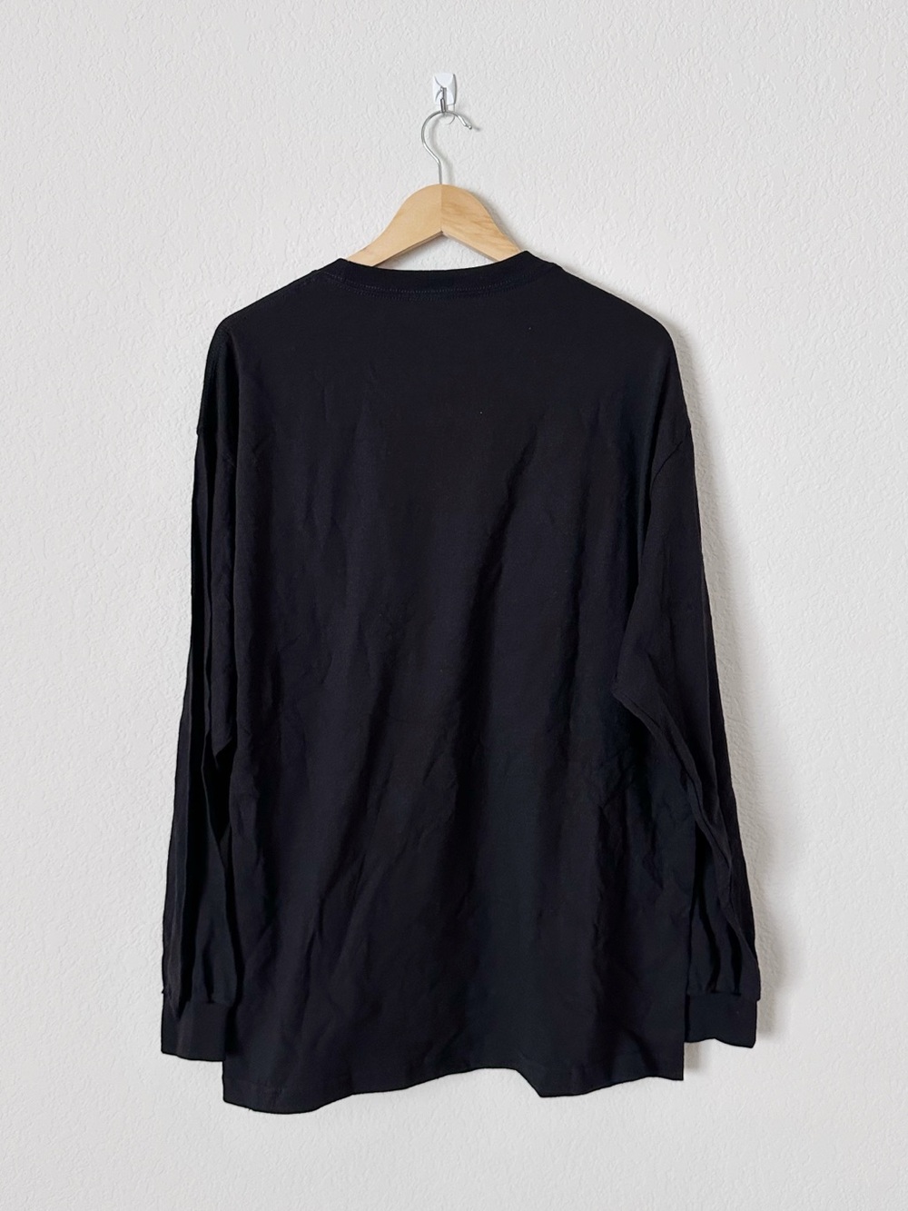 NEW Megan Moroney Long Black Graphic Sleeve Tee - Picture 5 of 7